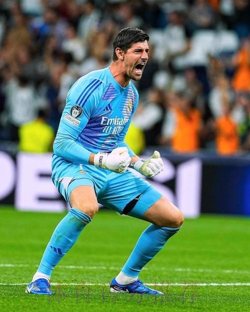 库尔图瓦社媒-比赛还没结束 但我们胜利当之无愧