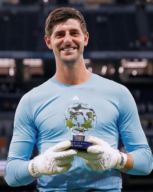 库尔图瓦社媒:比赛还没结束 但我们胜利当之无愧 库尔图瓦社媒:比赛还没结束 但我们胜利当之无愧